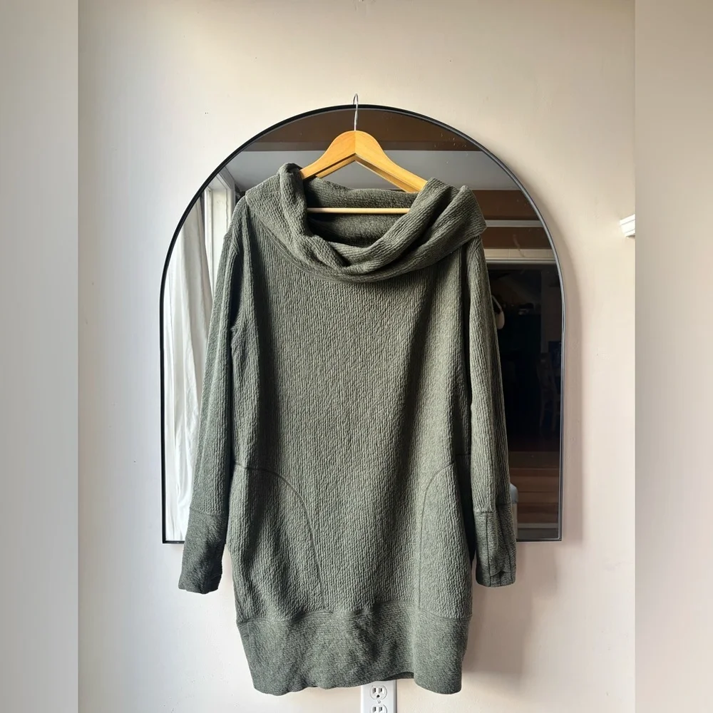 LULULEMON | along the way Dress | size large - Picture 4 of 6
